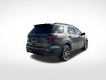 2016 Explorer Thumbnail 5