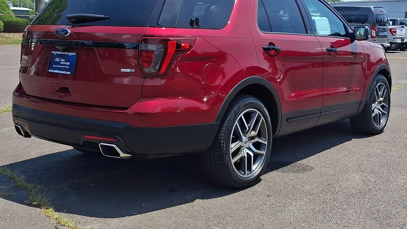 2017 Ford Explorer Sport