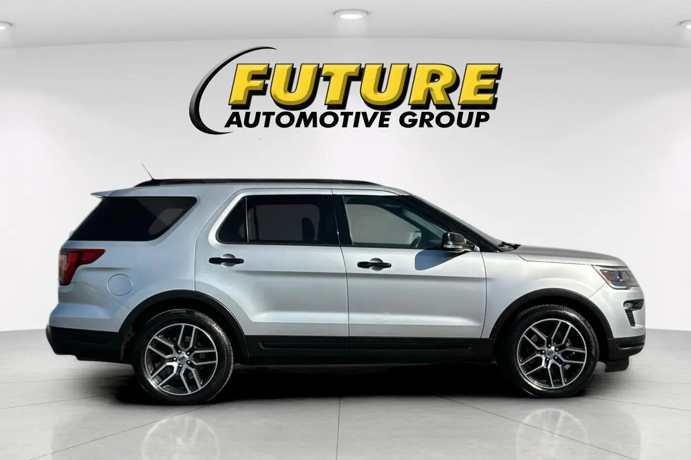 2019 Ford Explorer - $18,951