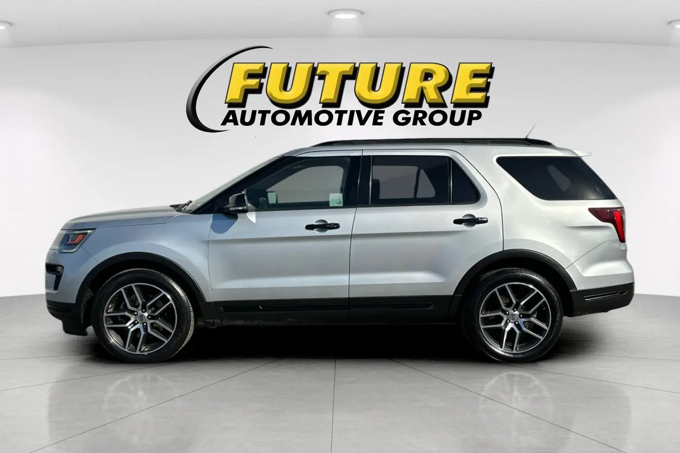 2019 Ford Explorer - $18,951