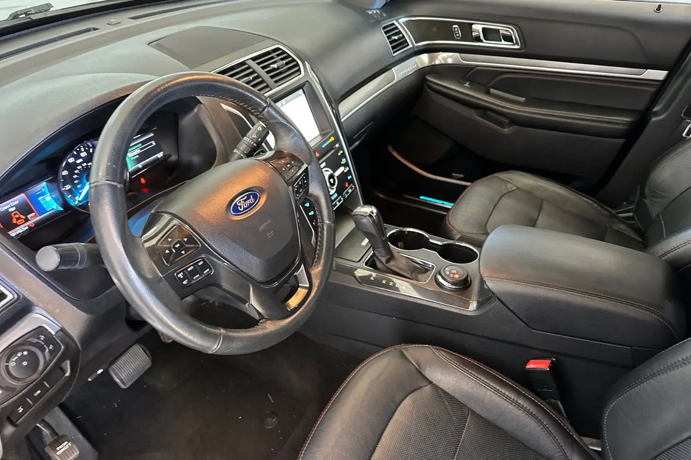 2019 Ford Explorer - $18,951