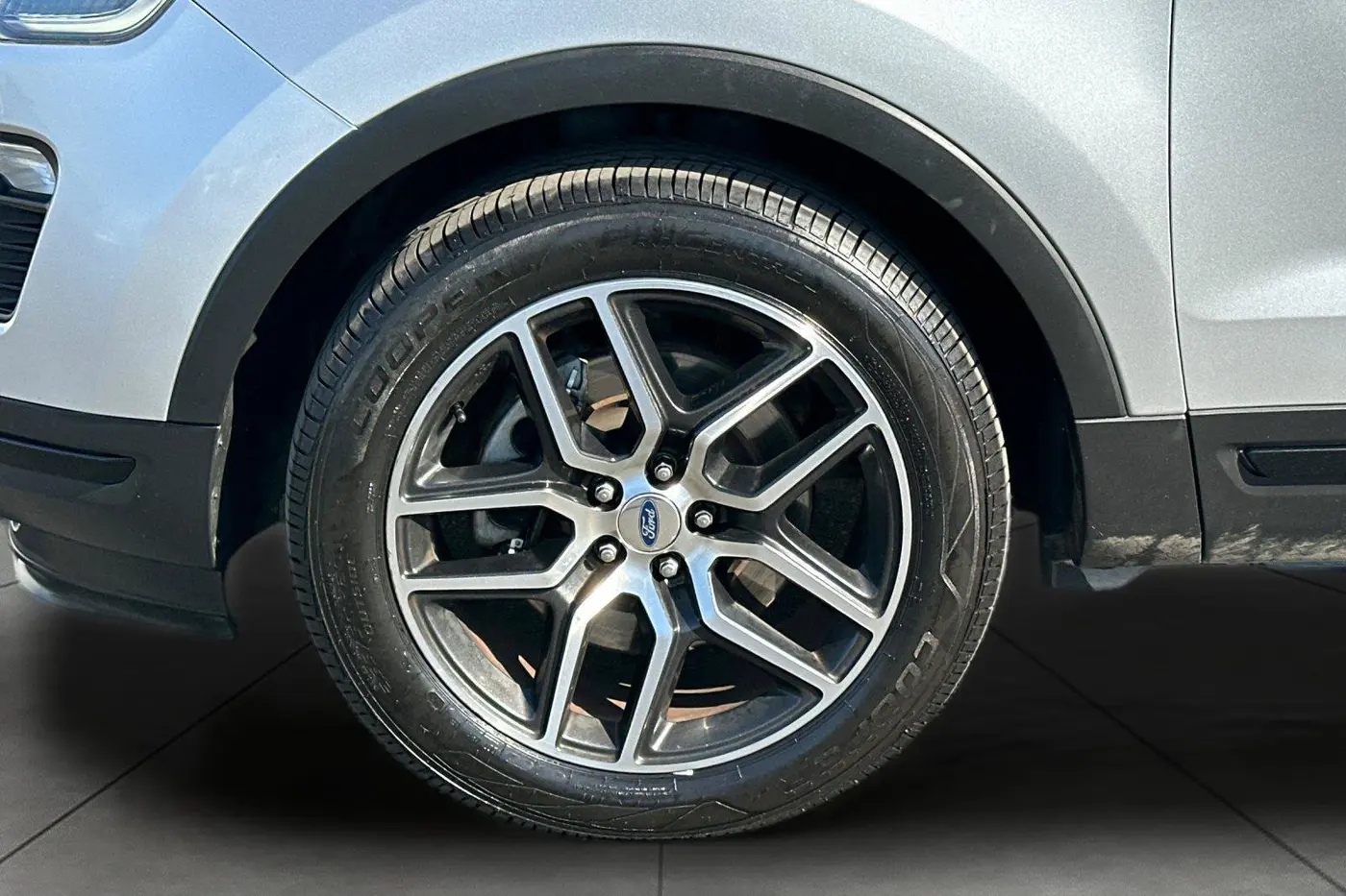 2019 Ford Explorer - $18,951