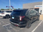 2015 Explorer Thumbnail 5