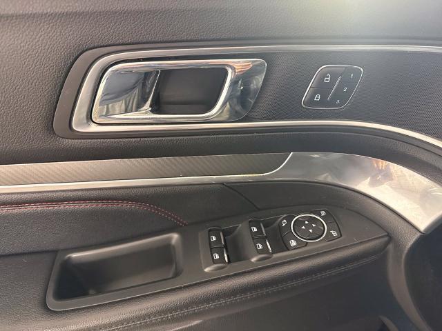 2017 Ford Explorer - $15,476