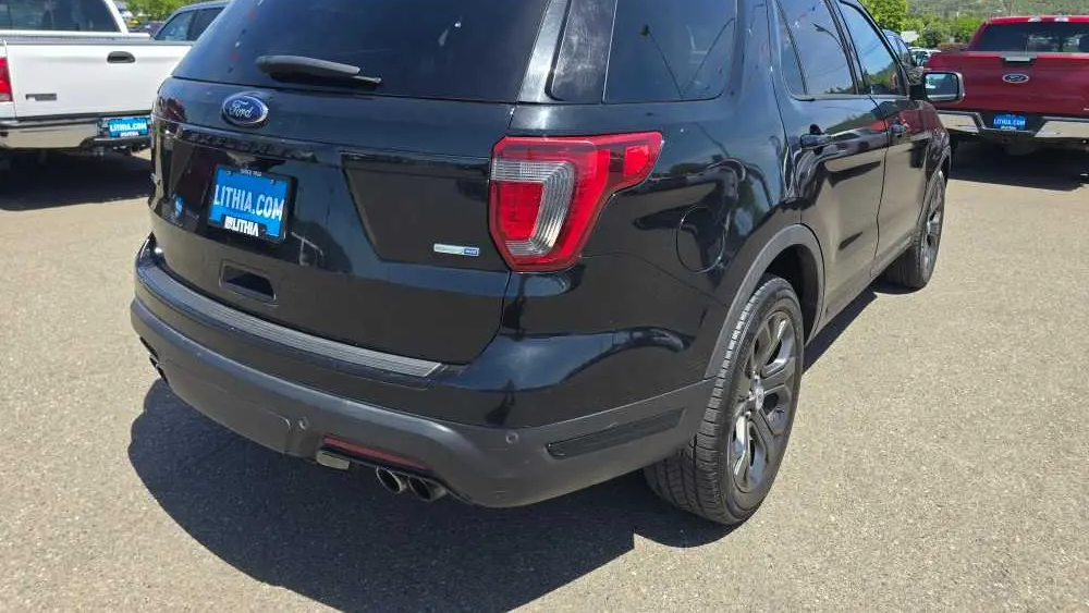 2018 Ford Explorer Sport