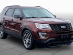 2016 Explorer Thumbnail 3