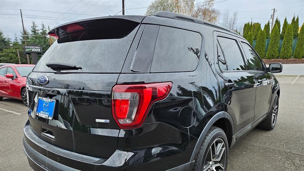 2017 Ford Explorer Sport