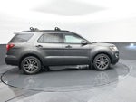 2017 Explorer Thumbnail 4