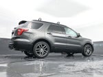 2017 Explorer Thumbnail 30