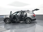 2017 Explorer Thumbnail 36