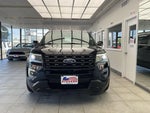 2017 Explorer Thumbnail 2