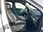 2016 Explorer Thumbnail 32