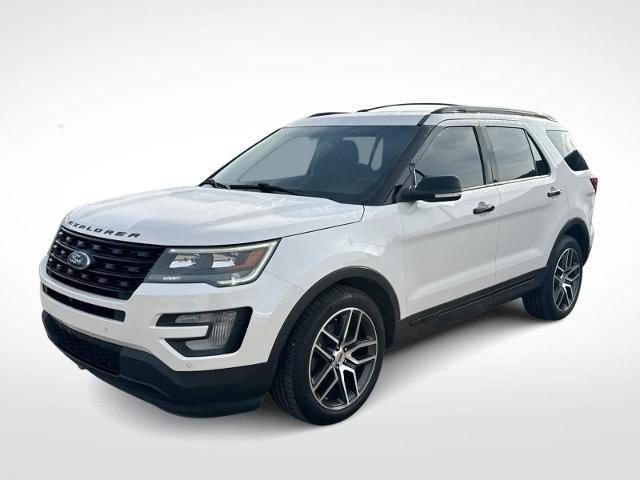 2017 Ford Explorer - $12,275