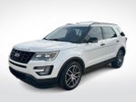 2017 Explorer Thumbnail 4