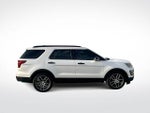 2017 Explorer Thumbnail 9