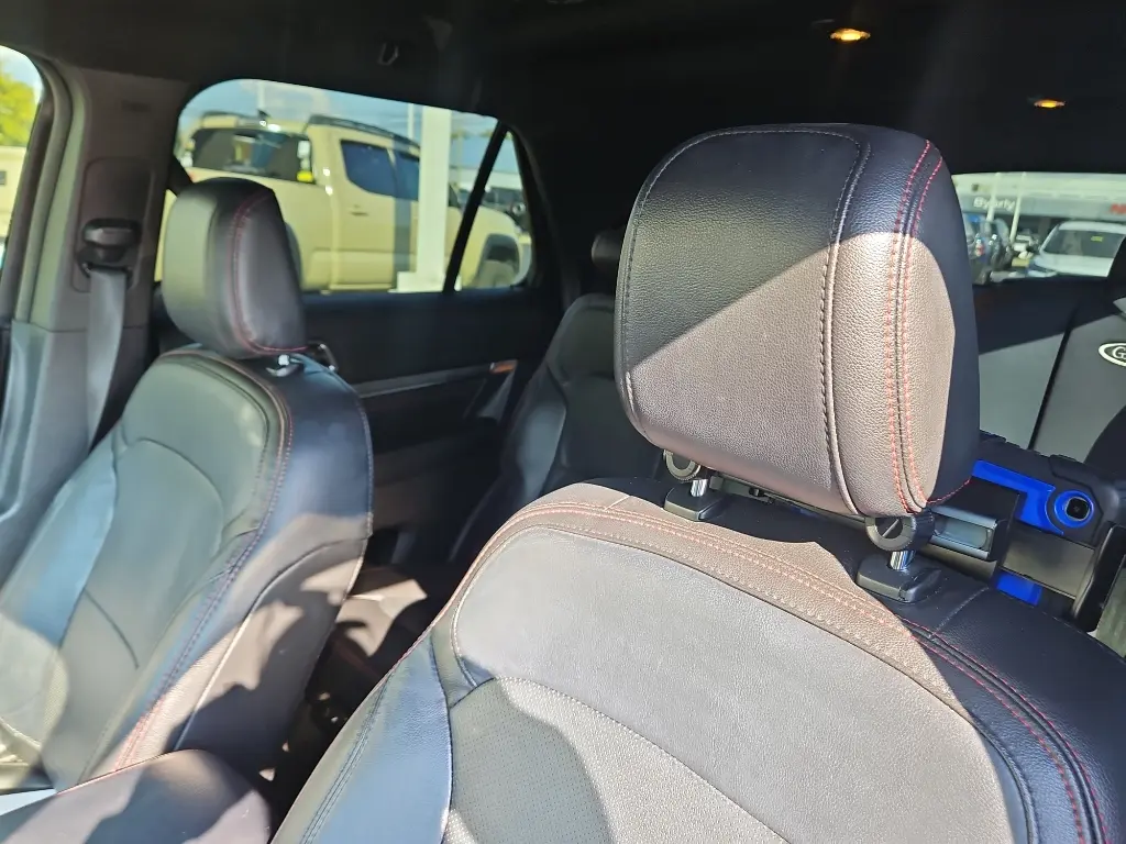2018 Ford Explorer - $14,650