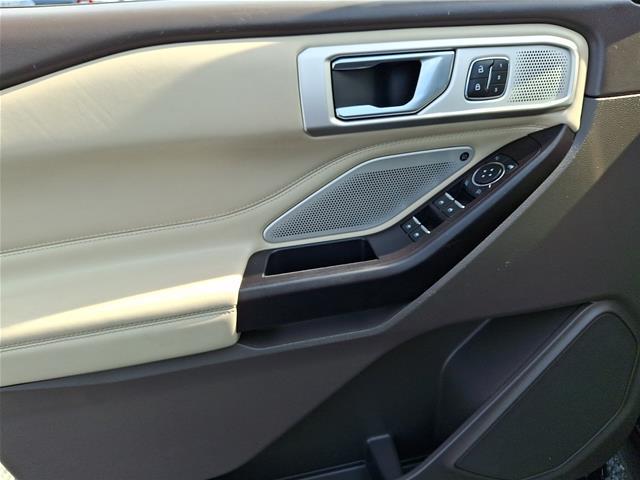 2020 Ford Explorer - $28,585