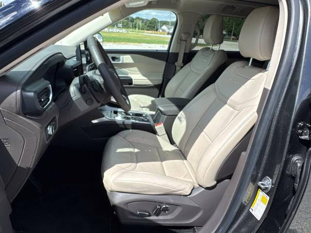 2020 Ford Explorer - $33,500