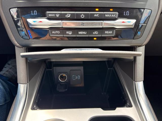 2020 Ford Explorer - $33,500