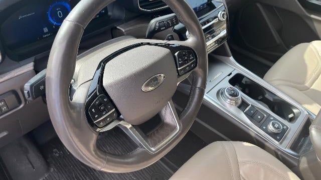 2021 Ford Explorer Platinum