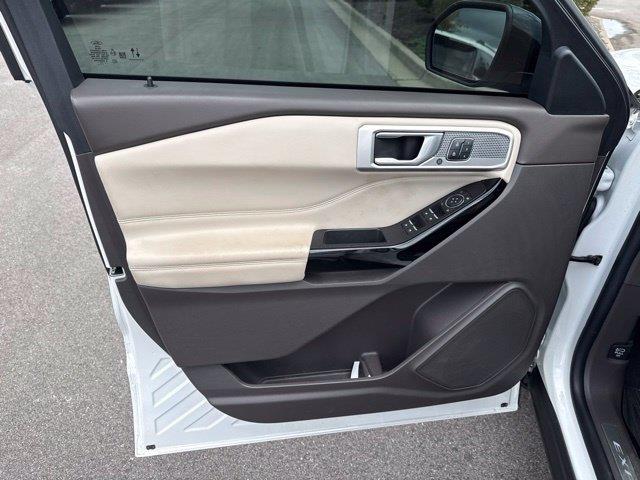 2021 Ford Explorer - $30,000