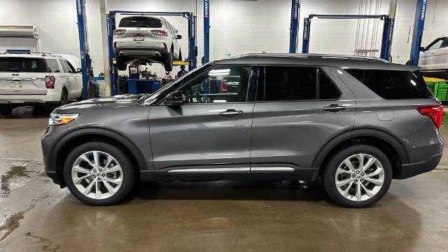 2023 Ford Explorer Platinum