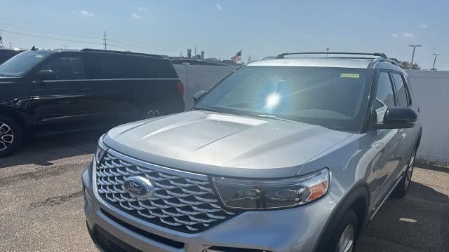 2023 Ford Explorer Platinum