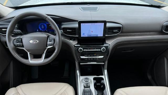 2023 Ford Explorer Platinum