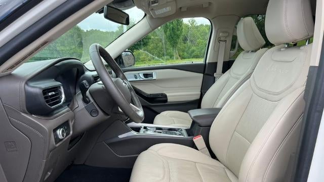 2023 Ford Explorer Platinum