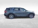 2020 Explorer Thumbnail 3