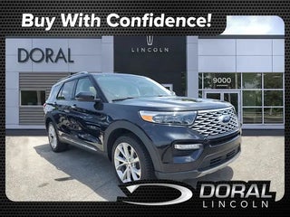 2022 Ford Explorer with Agate Black Metallic Exterior