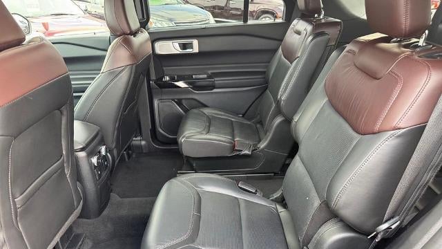2022 Ford Explorer Platinum