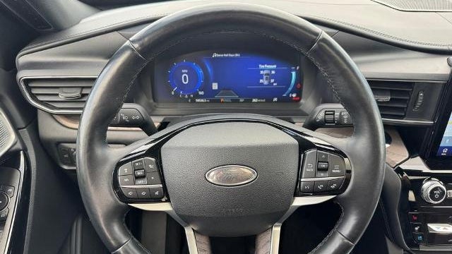 2022 Ford Explorer Platinum