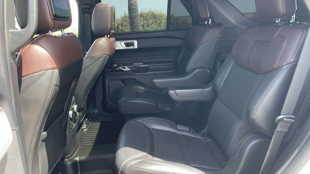 2022 Ford Explorer Platinum