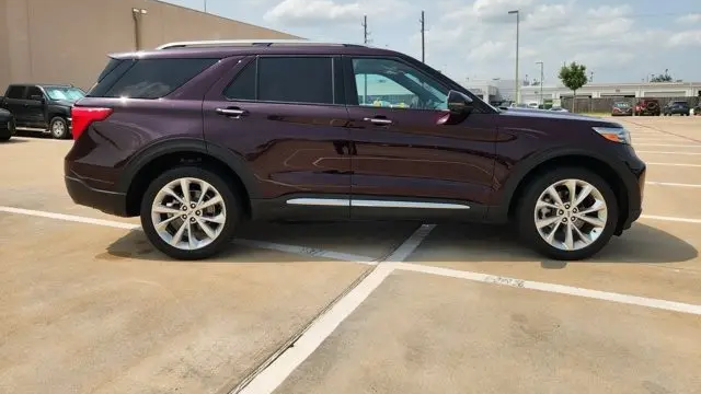 2022 Ford Explorer Platinum