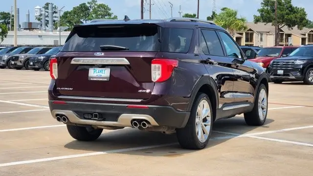 2022 Ford Explorer Platinum