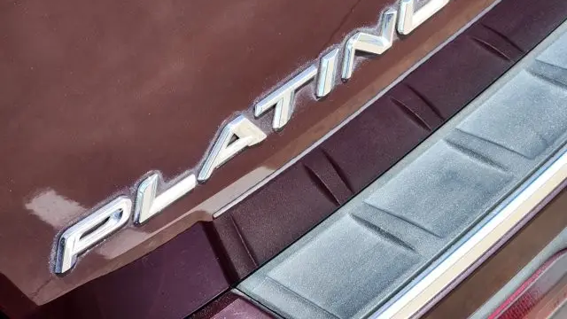 2022 Ford Explorer Platinum