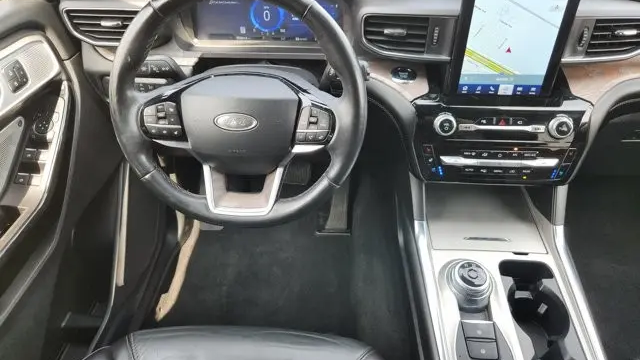 2022 Ford Explorer Platinum
