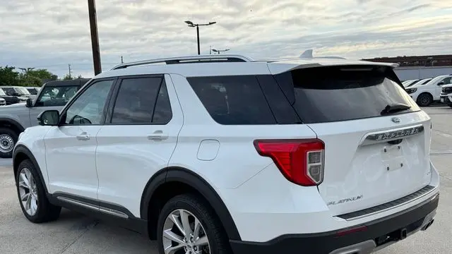 2022 Ford Explorer Platinum