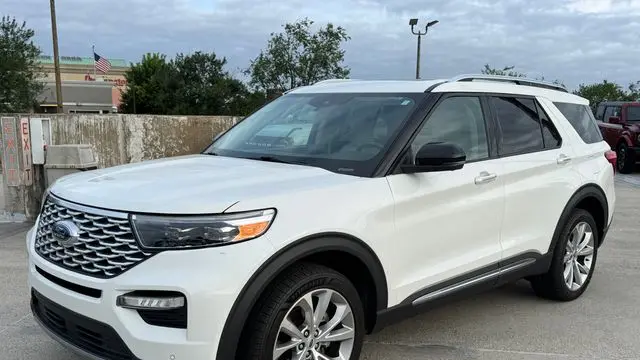 2022 Ford Explorer Platinum