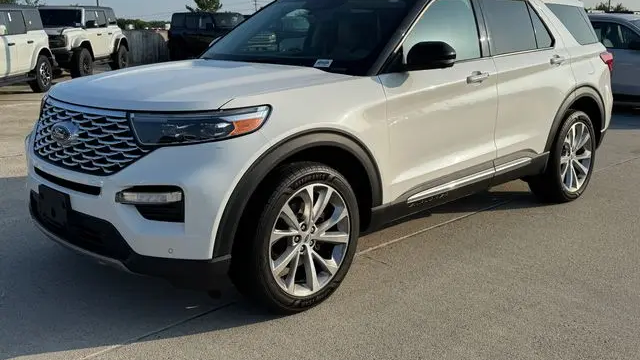 2022 Ford Explorer Platinum