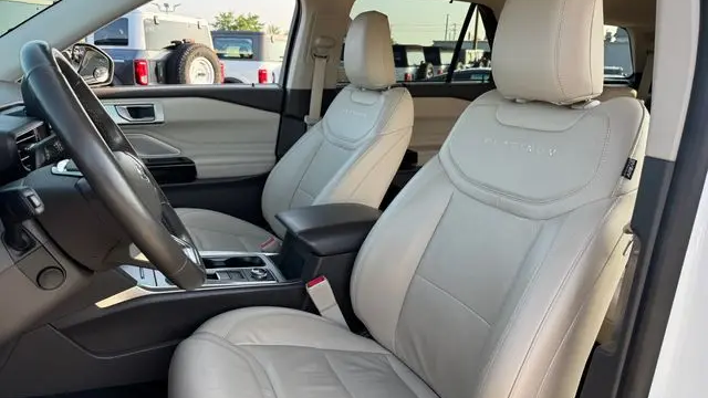 2022 Ford Explorer Platinum