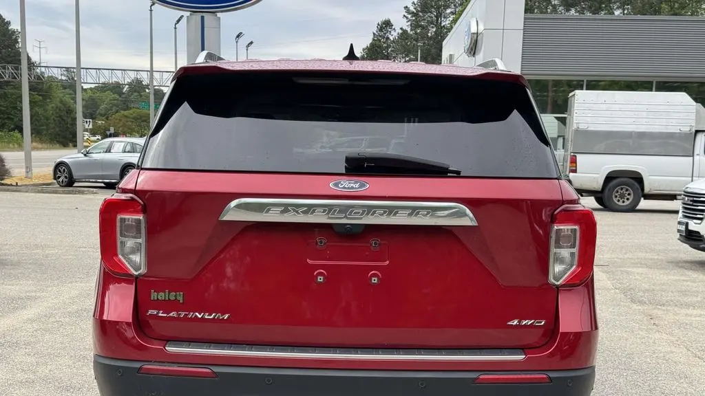 2023 Ford Explorer Platinum