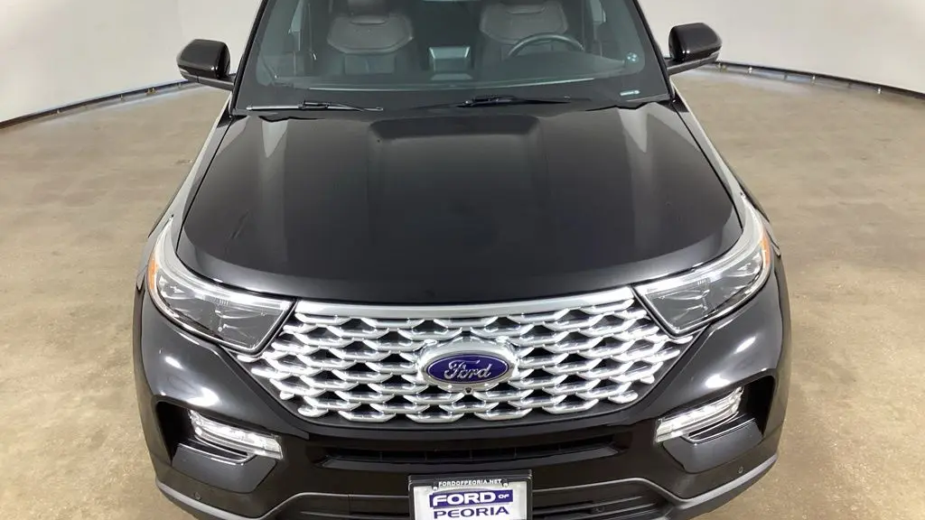 2023 Ford Explorer Platinum