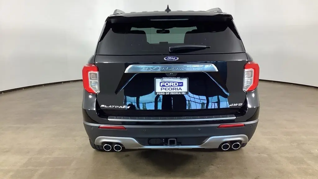 2023 Ford Explorer Platinum