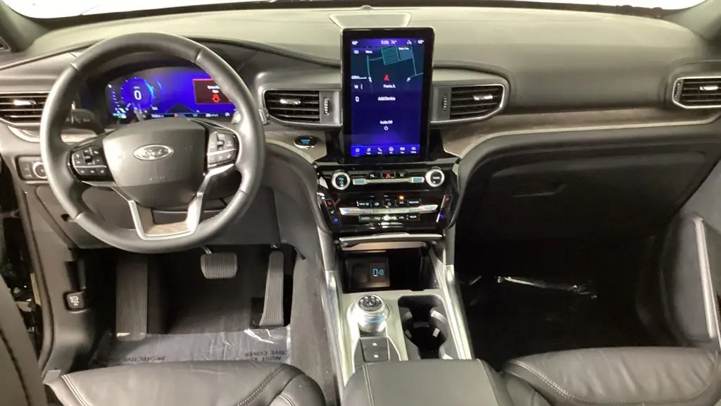 2023 Ford Explorer Platinum
