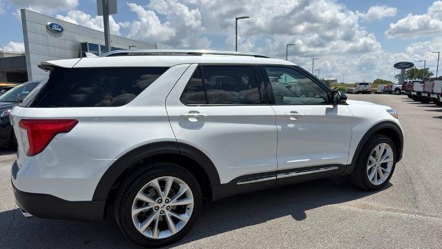 2023 Ford Explorer Platinum
