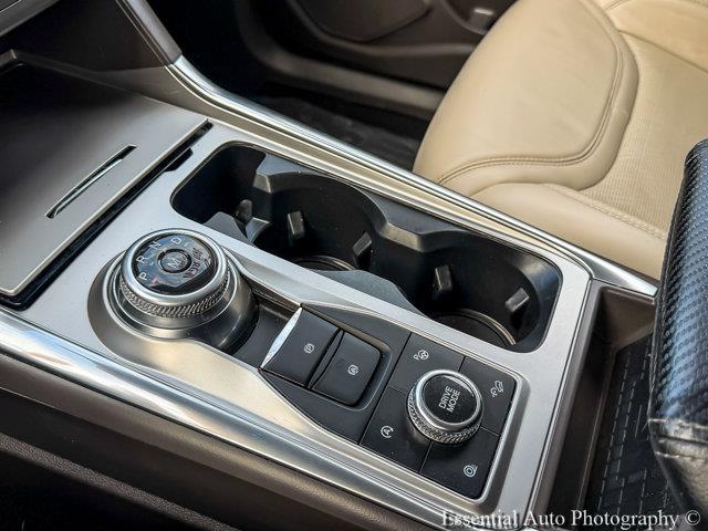 2020 Ford Explorer - $22,946
