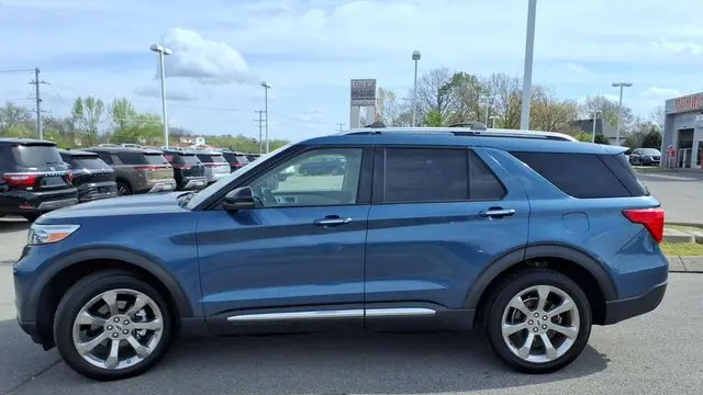 2020 Ford Explorer Platinum