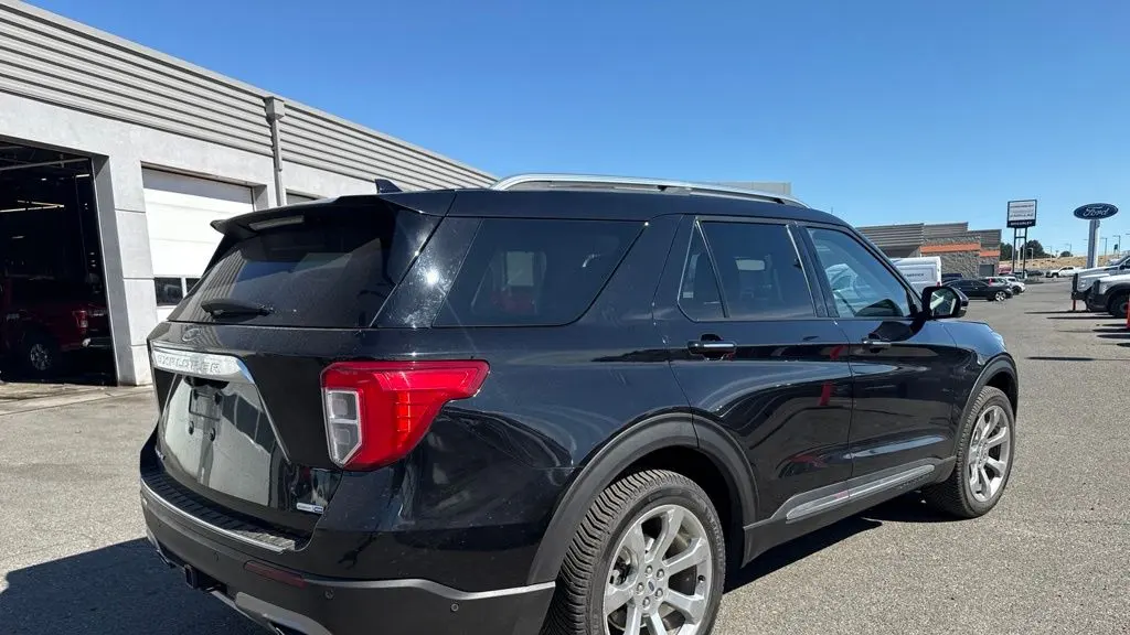 2020 Ford Explorer Platinum